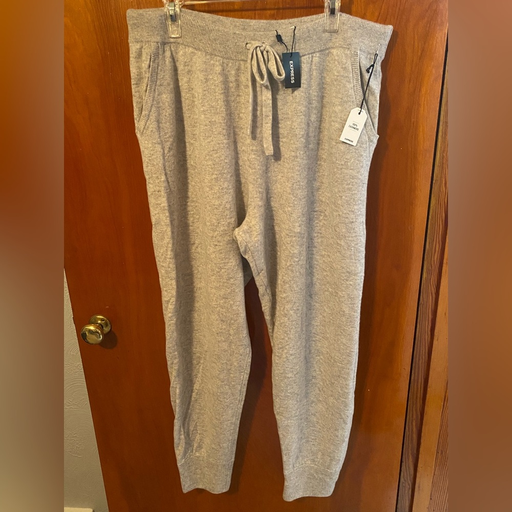 Express - Light Gray 100% Cashmere Joggers - XL - Brand New with Tags!